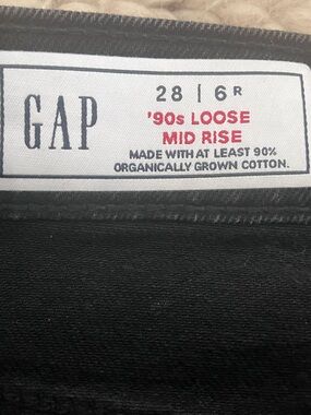 GAP '90s Loose Mid Rise Black Denim 28 (6r) organic cotton